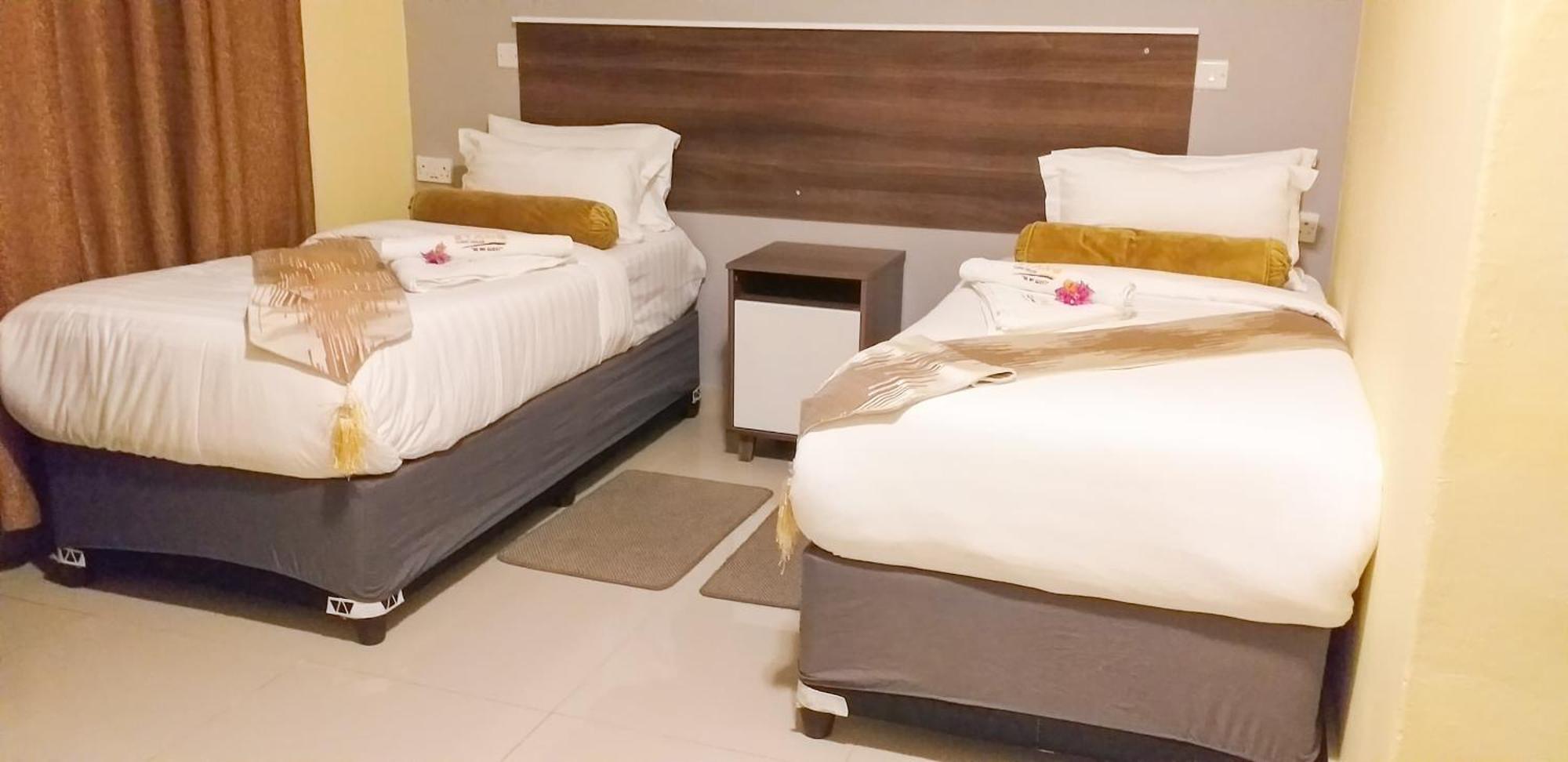 Etang Guesthouse Nata Экстерьер фото